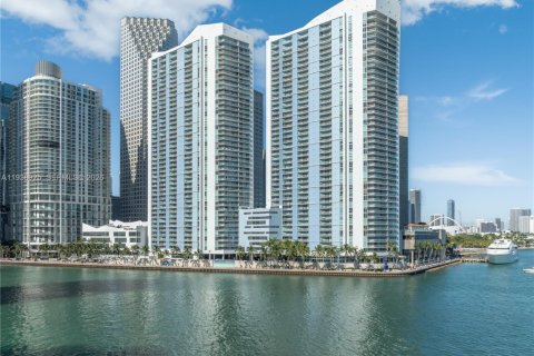 Купить кондоминиум в Майами, Флорида 3 спальни, 166.48м2, № 1997250 - фото 24