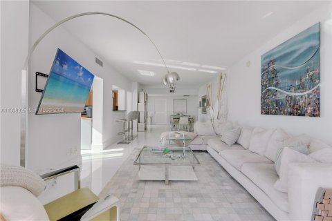 Купить кондоминиум в Майами, Флорида 3 спальни, 166.48м2, № 1997250 - фото 5