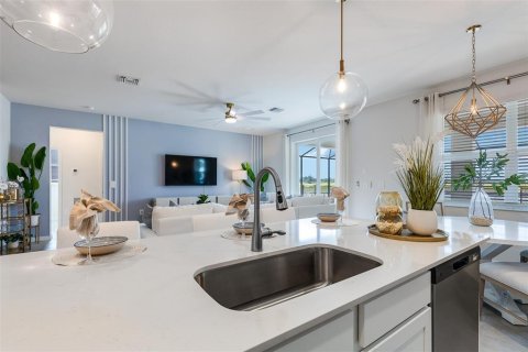 Villa ou maison à vendre à Punta Gorda, Floride: 4 chambres, 234.95 m2 № 1883529 - photo 24