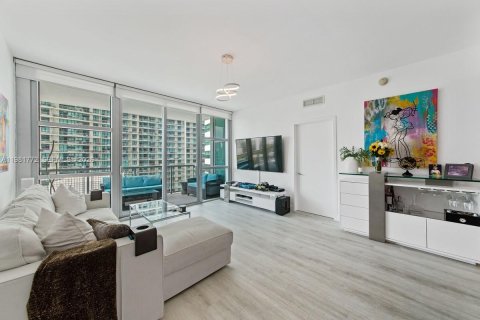 Снять в аренду кондоминиум в Майами, Флорида 2 спальни, 106.09м2, № 2045521 - фото 5