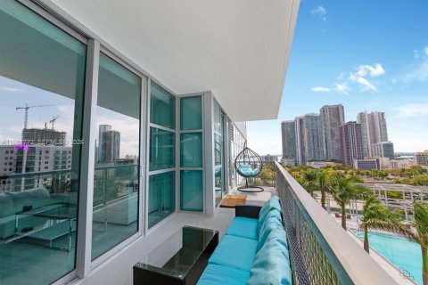 Снять в аренду кондоминиум в Майами, Флорида 2 спальни, 106.09м2, № 2045521 - фото 20