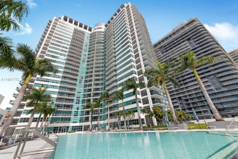 Снять в аренду кондоминиум в Майами, Флорида 2 спальни, 106.09м2, № 2045521 - фото 2