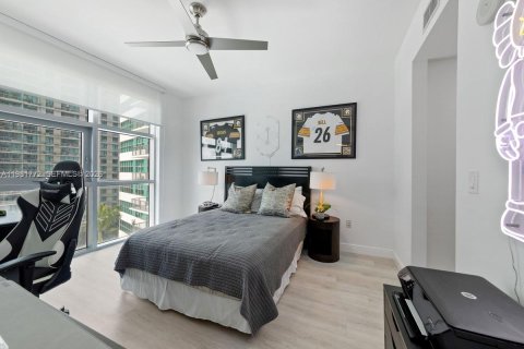 Снять в аренду кондоминиум в Майами, Флорида 2 спальни, 106.09м2, № 2045521 - фото 17