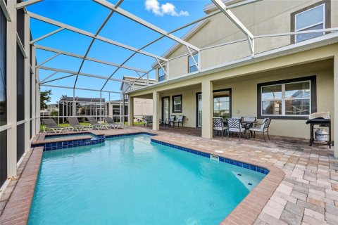 House in Davenport, Florida 8 bedrooms, 364.36 sq.m. № 1903133 - photo 30