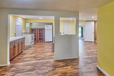 Casa en venta en Frostproof, Florida, 2 dormitorios, 62.43 m2 № 1787605 - foto 10