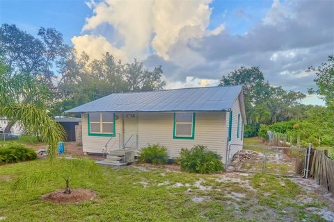 Casa en venta en Frostproof, Florida, 2 dormitorios, 62.43 m2 № 1787605 - foto 3