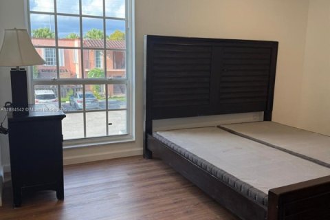 Appartement à louer à Miami, Floride: 2 chambres, 85.47 m2 № 1931636 - photo 13