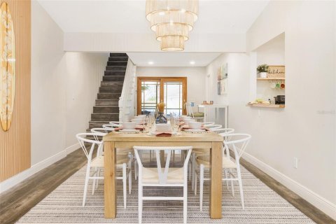 Купить виллу или дом в Семинол, Флорида 6 комнат, 246.19м2, № 2306487 - фото 22