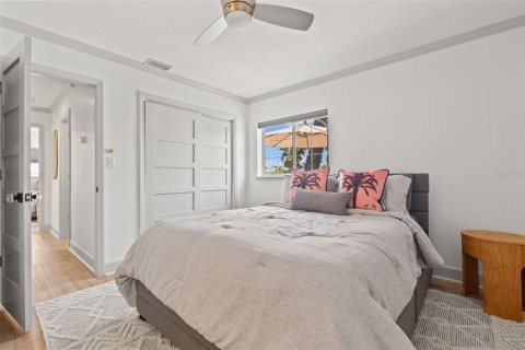 Appartement à louer à Treasure Island, Floride: 2 chambres, 111.48 m2 № 2358464 - photo 18