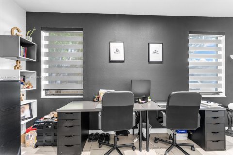 Touwnhouse à vendre à Homestead, Floride: 3 chambres, 154.12 m2 № 1981844 - photo 3