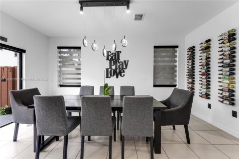 Touwnhouse à vendre à Homestead, Floride: 3 chambres, 154.12 m2 № 1981844 - photo 8