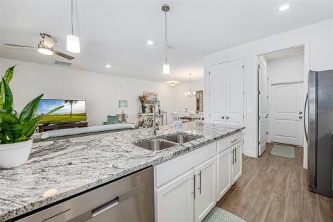 Casa en venta en Palm Coast, Florida, 3 dormitorios, 162.95 m2 № 1673556 - foto 13