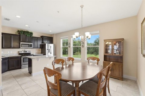 Adosado en venta en Orlando, Florida, 4 dormitorios, 208.84 m2 № 2231464 - foto 20