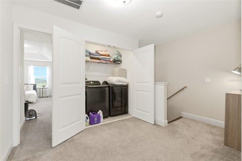 Adosado en venta en Orlando, Florida, 4 dormitorios, 208.84 m2 № 2231464 - foto 7