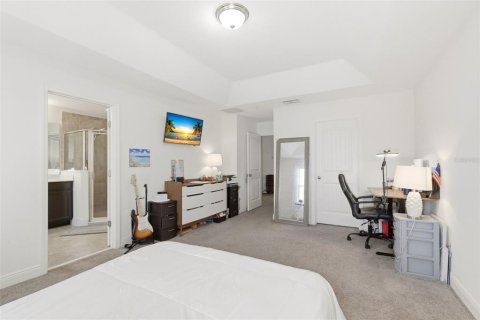 Adosado en venta en Orlando, Florida, 4 dormitorios, 208.84 m2 № 2231464 - foto 4