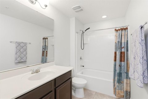 Adosado en venta en Orlando, Florida, 4 dormitorios, 208.84 m2 № 2231464 - foto 14