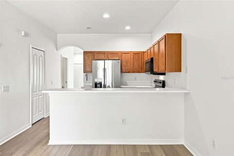 Townhouse in Gibsonton, Florida 2 bedrooms, 126.35 sq.m. № 2378016 - photo 18