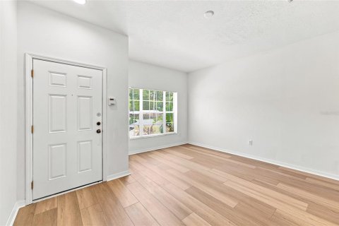 Townhouse in Gibsonton, Florida 2 bedrooms, 126.35 sq.m. № 2378016 - photo 9
