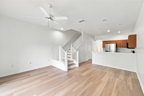 Townhouse in Gibsonton, Florida 2 bedrooms, 126.35 sq.m. № 2378016 - photo 17