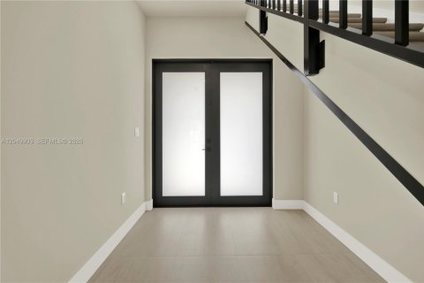 Condo in Miami, Florida, 3 bedrooms  № 2192406 - photo 4