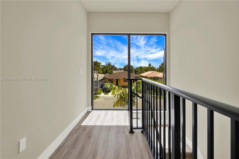 Condo in Miami, Florida, 3 bedrooms  № 2192406 - photo 20