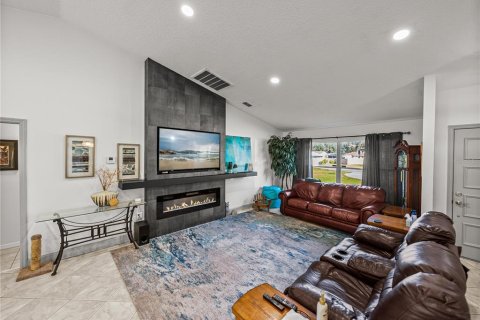 Casa en venta en Lakeland, Florida, 5 dormitorios, 310.29 m2 № 1722674 - foto 6