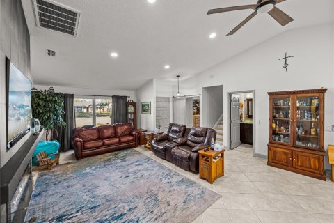 Casa en venta en Lakeland, Florida, 5 dormitorios, 310.29 m2 № 1722674 - foto 7