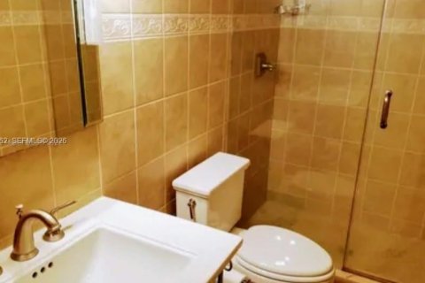 Снять в аренду кондоминиум в Халландейл-Бич, Флорида 3 спальни, 172.43м2, № 2043438 - фото 10