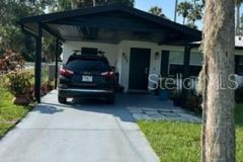 Villa ou maison à New Smyrna Beach, Floride 2 chambres, 103.12 m2 № 2098723