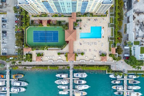 Condominio en venta en Miami Beach, Florida, 2 dormitorios, 106.93 m2 № 1860336 - foto 25