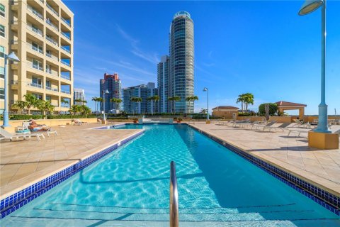 Condominio en venta en Miami Beach, Florida, 2 dormitorios, 106.93 m2 № 1860336 - foto 29