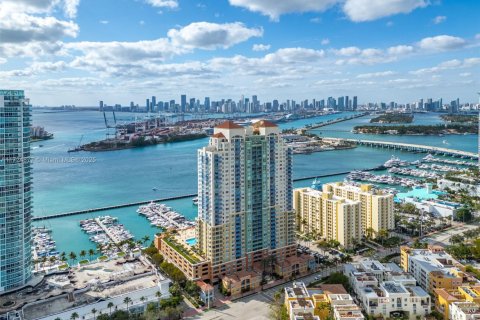 Condominio en venta en Miami Beach, Florida, 2 dormitorios, 106.93 m2 № 1860336 - foto 23