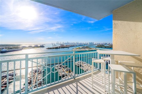 Condominio en venta en Miami Beach, Florida, 2 dormitorios, 106.93 m2 № 1860336 - foto 5