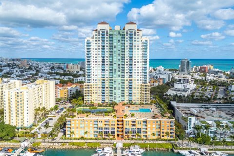 Condominio en venta en Miami Beach, Florida, 2 dormitorios, 106.93 m2 № 1860336 - foto 6