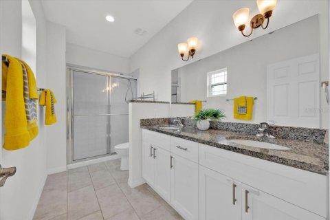 Adosado en venta en Clermont, Florida, 3 dormitorios, 147.99 m2 № 1886427 - foto 19