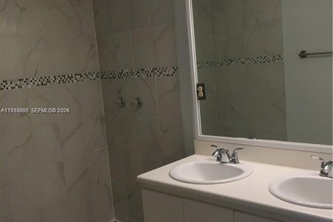 Adosado en venta en Weston, Florida, 3 dormitorios, 153.29 m2 № 2004108 - foto 11