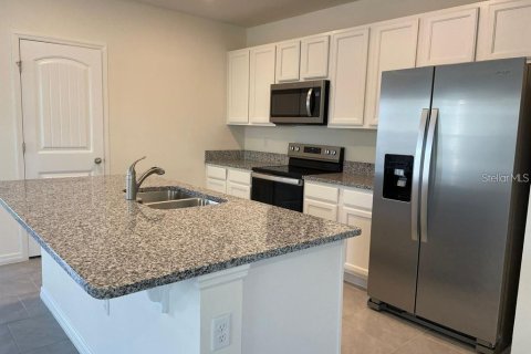 Adosado en alquiler en Winter Garden, Florida, 3 dormitorios, 168.52 m2 № 2091393 - foto 3