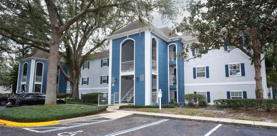 Condo in Longwood, Florida, 2 bedrooms  № 2104581