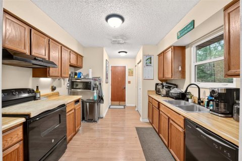 House in Gainesville, Florida 3 bedrooms, 133.97 sq.m. № 2408720 - photo 6