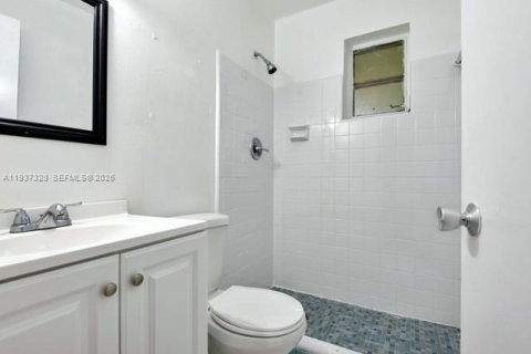 Купить кондоминиум в Лодердейл-Лейкс, Флорида 2 спальни, 87.33м2, № 1995302 - фото 22