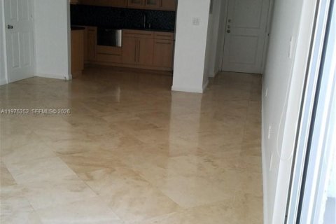 Снять в аренду кондоминиум в Майами-Бич, Флорида 1 спальня, 90.77м2, № 2038185 - фото 9