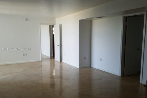 Снять в аренду кондоминиум в Майами-Бич, Флорида 1 спальня, 90.77м2, № 2038185 - фото 7