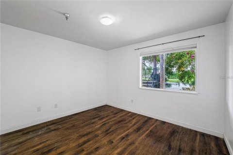 Condominio en alquiler en Saint Petersburg, Florida, 2 dormitorios, 95.5 m2 № 1893988 - foto 17