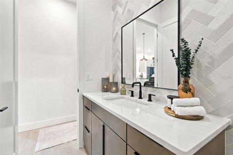 Villa ou maison à vendre à Saint Petersburg, Floride: 4 chambres, 192.77 m2 № 2416609 - photo 30