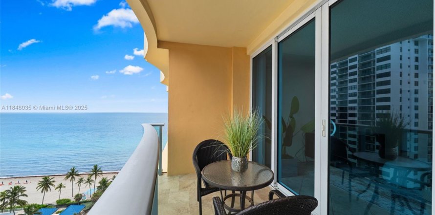 Condo à Hollywood, Floride, 1 chambre № 1957520