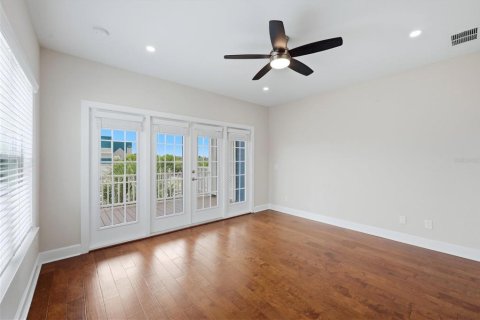 Townhouse in Placida, Florida 3 bedrooms, 147.9 sq.m. № 2133482 - photo 25