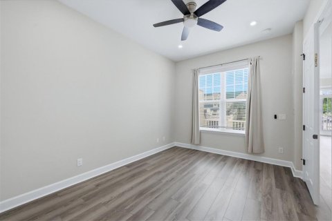 Townhouse in Placida, Florida 3 bedrooms, 147.9 sq.m. № 2133482 - photo 22