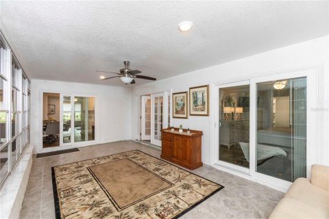 Villa ou maison à vendre à Spring Hill, Floride: 2 chambres, 160.54 m2 № 1523976 - photo 18