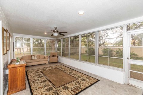 Villa ou maison à vendre à Spring Hill, Floride: 2 chambres, 160.54 m2 № 1523976 - photo 17