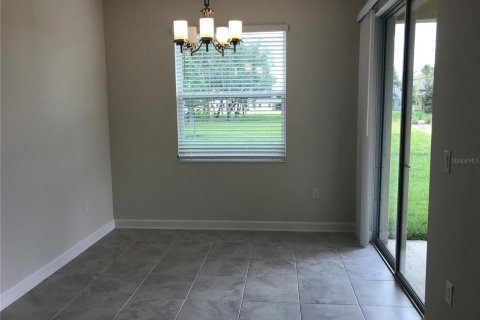 Casa en alquiler en Orlando, Florida, 3 dormitorios, 162.95 m2 № 1829881 - foto 12
